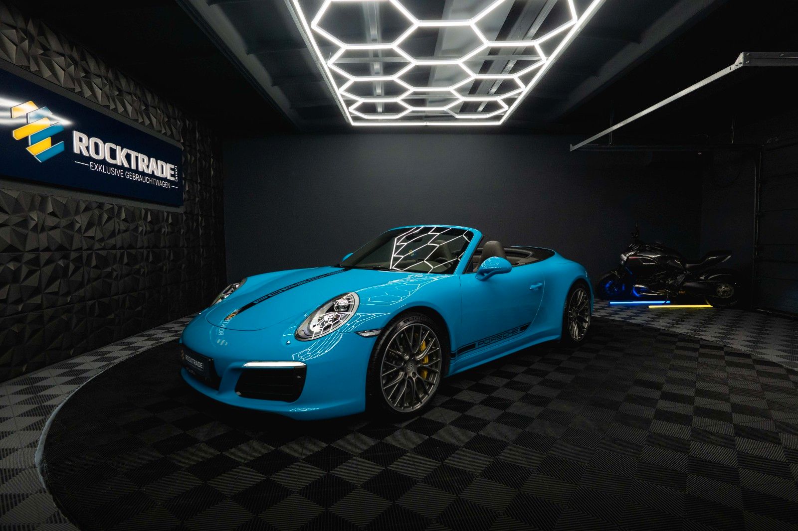 Porsche 991 911 Carrera 4 S GTS Cabrio Lift Keramik